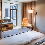 Hotel The President