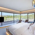 Hotel The President