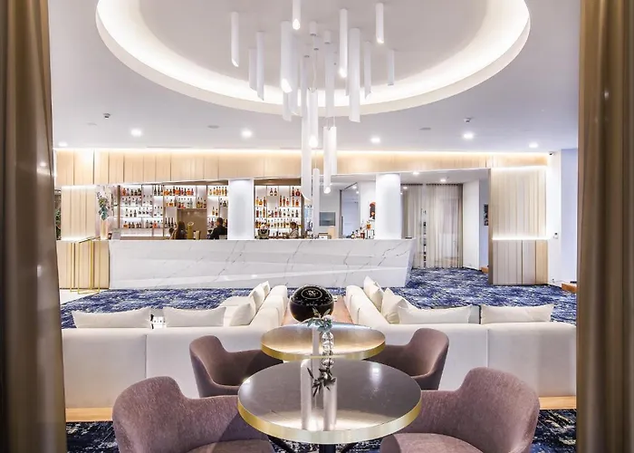 The President 호텔